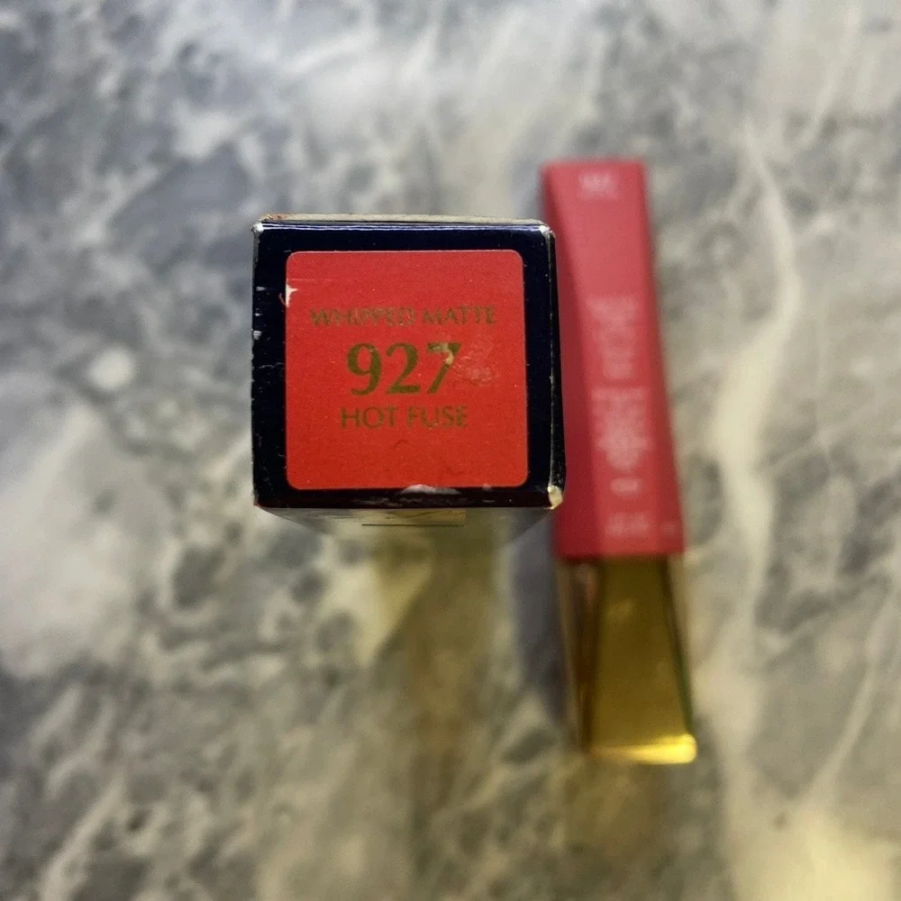 New Estée Lauder Pure Color Whipped Matte Lip
